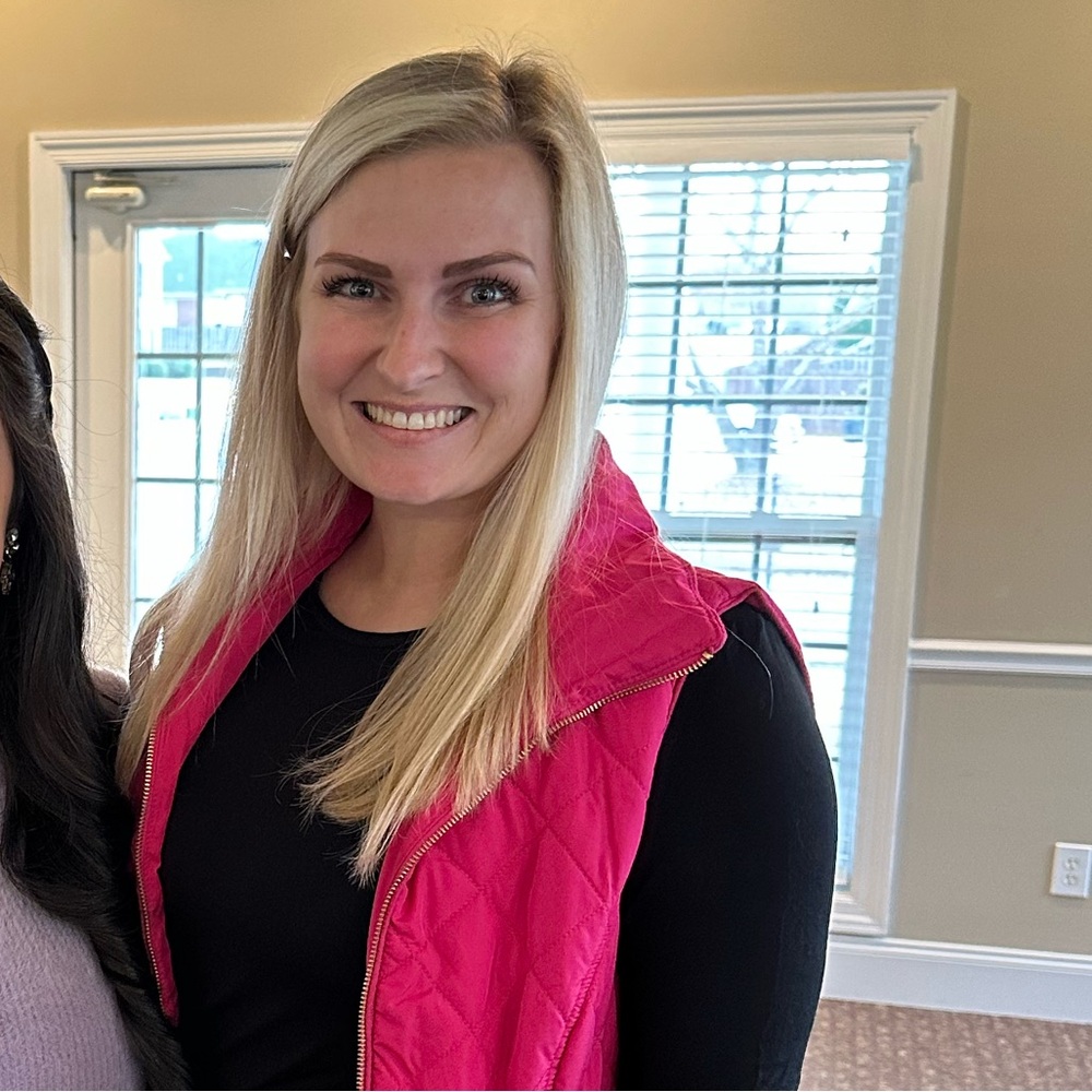 Meet your Posher, Brooke